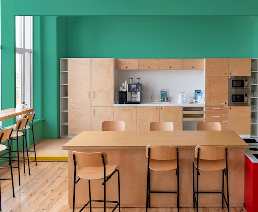 Transforming Your Kitchen with Two-Toned Cabinets