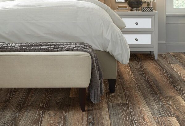 WPC (Wood Plastic Composite) Luxury Vinyl Plank Flooring